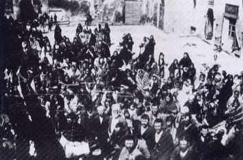 fotopiazzadelcomune1.jpg (34274 byte)